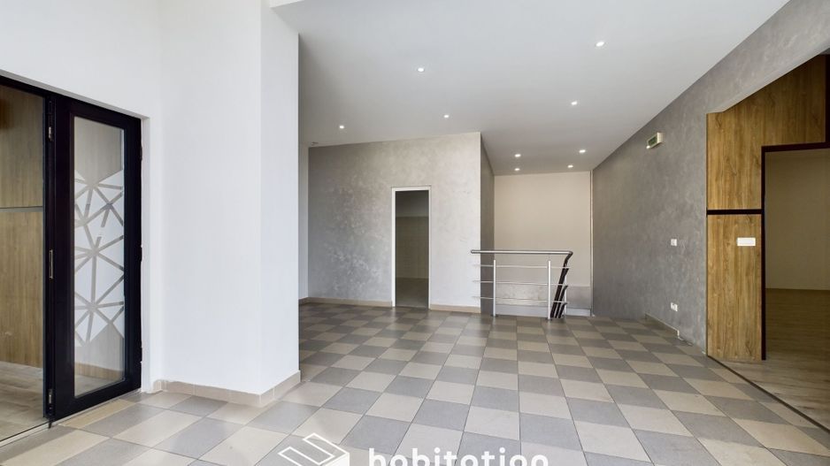 Clădire de birouri de vânzare în Dumbrăvița - Poză 9