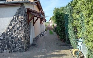 Casa cu etaj 113 mp utili curte libera 350mp garaj cu pod Gusterita - Poză 5