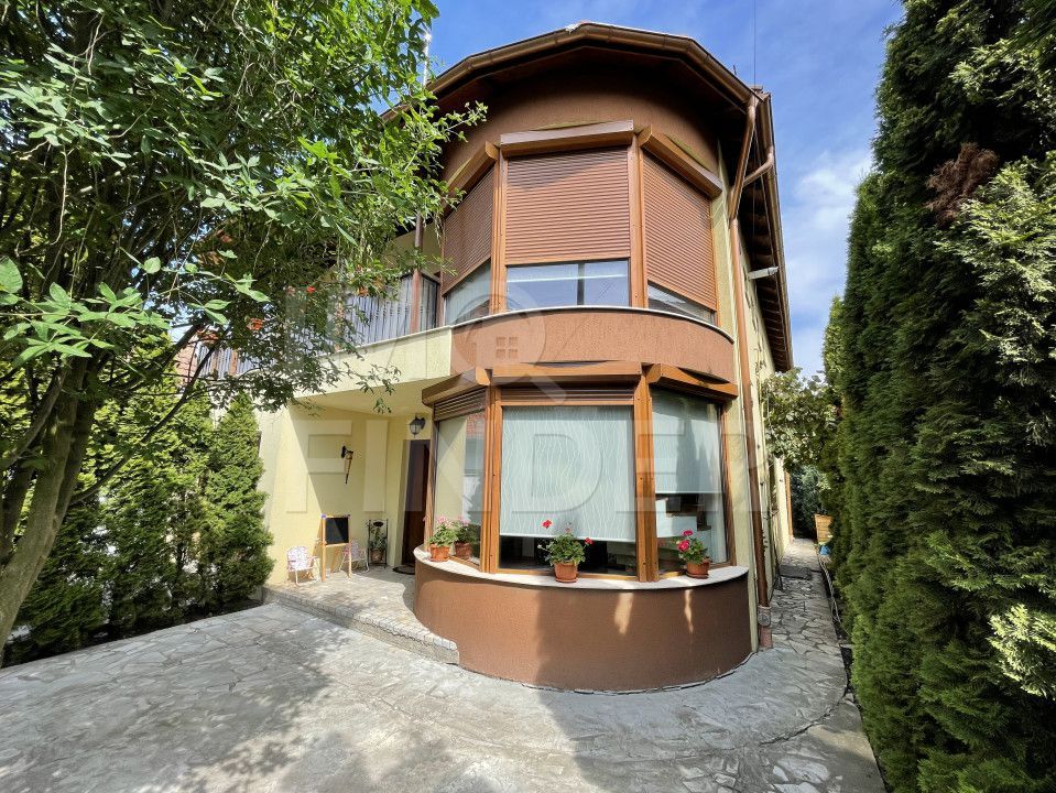 Vanzare casa individuala in Andrei Muresanu, teren 912 mp - Poză 2