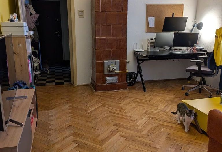 Apartament în bloc tip vilă balcon si beci– Astra, Brașov | Etaj 2/2 - Poză 14