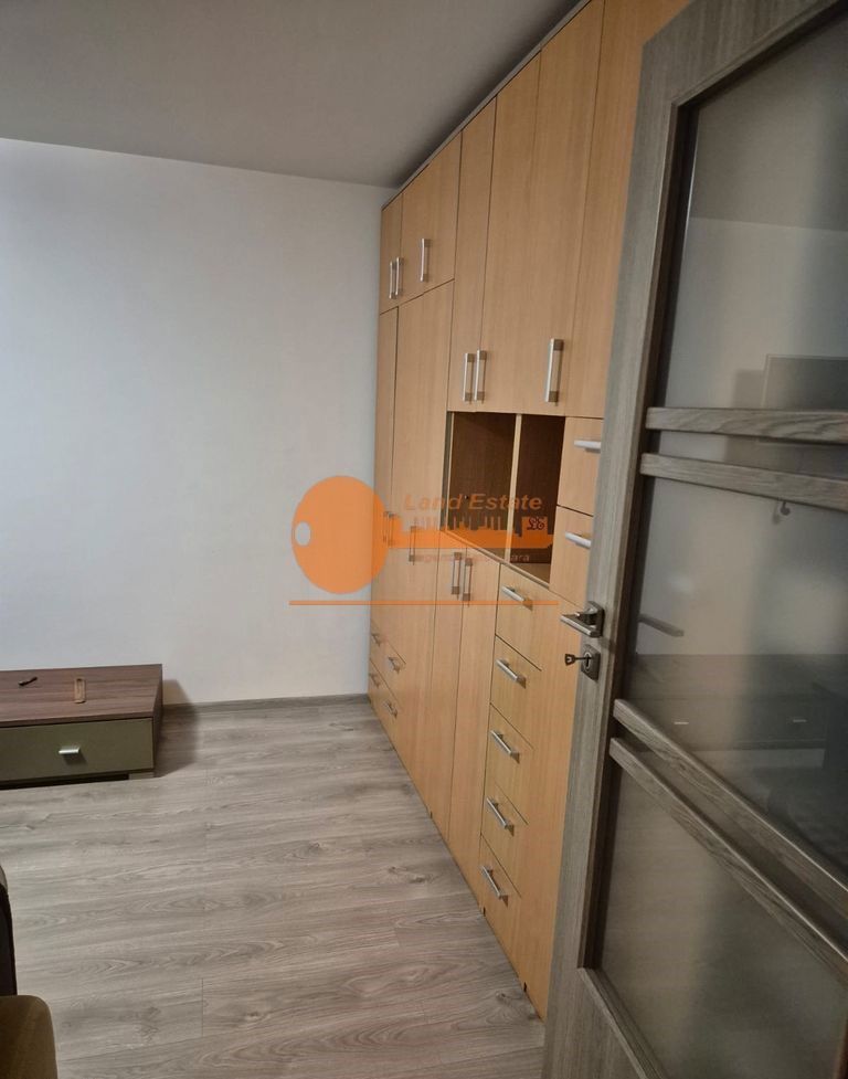 Apartament cu 2 camere la un minut distanta de metrou Râul Doamnei - Poză 5
