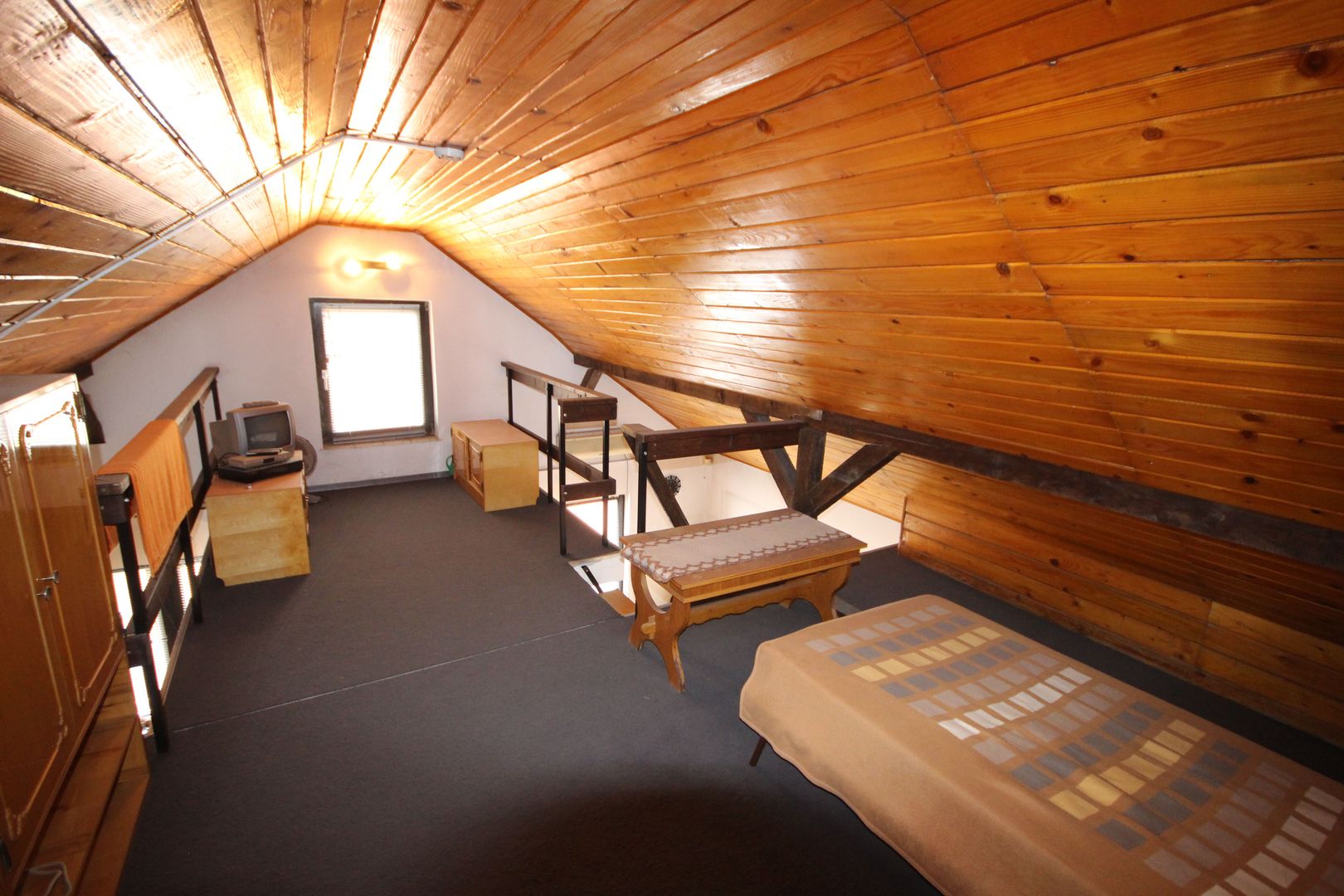 Imobil cu destinatie mixta - Poză 31