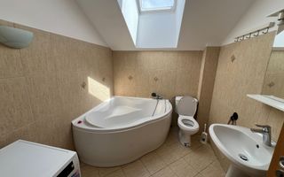 Casa de vanzare in Sura Mare- Mobilata si utilata - Poză 13