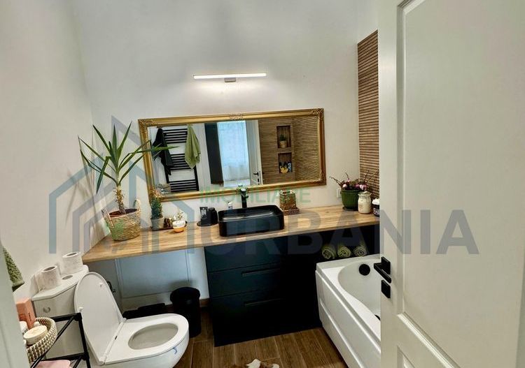 Casă + Garaj Spațios * # * Fără # * - Poză 6