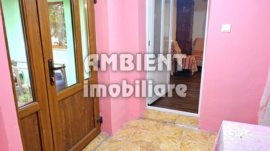 Casa traditionala in VASLUI, zona GURA BUSTEI, teren 500 mp; - Poză 6