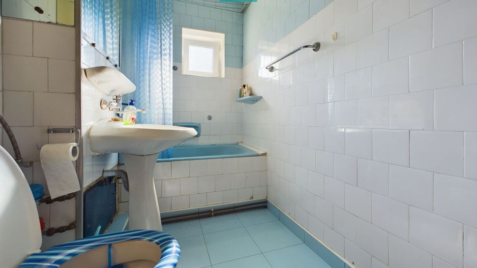 Apartament 4 camere Zona 300 - Poză 9