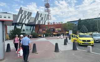SPATIU COMERCIAL langa Sun Plazza - STATIA DE METROU - Poză 3