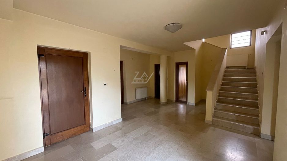 Casa individuala deosebita in zona Girocului - pozitie excelenta. Garaj dublu. - Poză 10