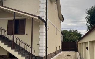 Vila 360 mp utili super exclusivista si teren 750 mp in Sibiu - Poză 1