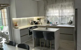 Casa in stil mediteranean, ultrafinisată 5 camere, 3 bai + curte. - Poză 21