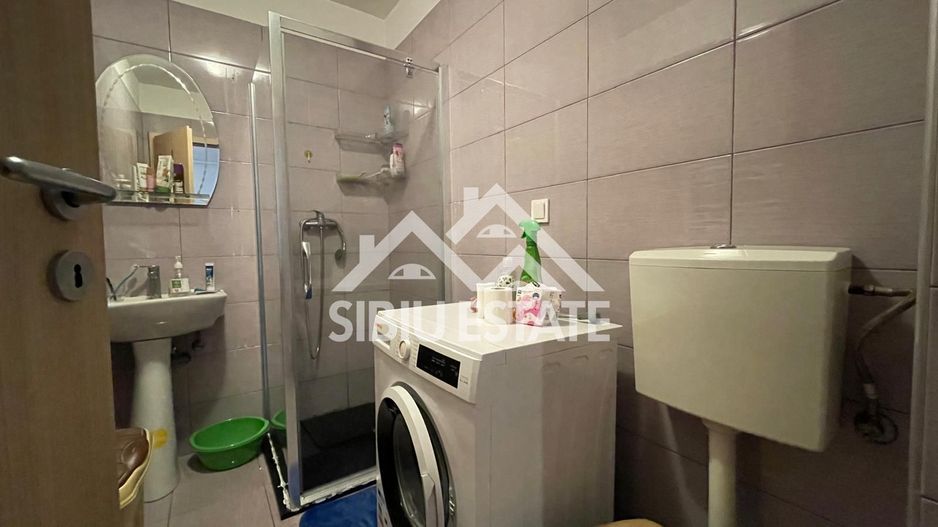 Apartament de vanzare cu 2 camere, loc de parcare, in Sibiu - Poză 7