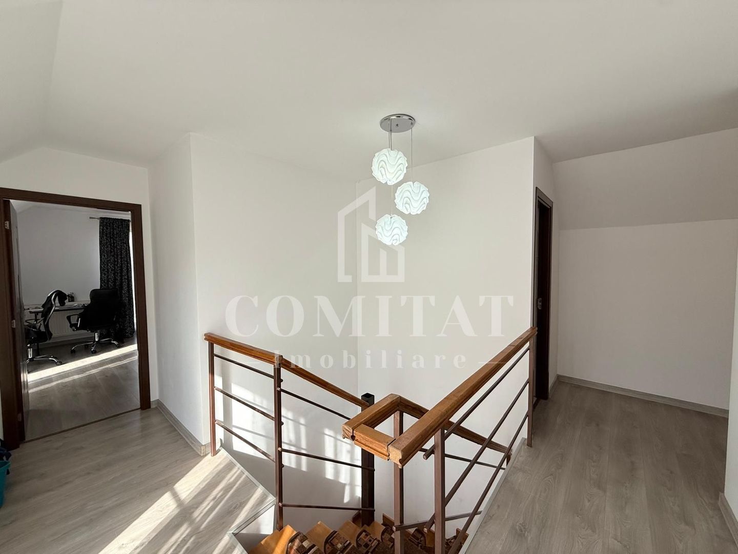 Casă individuală 4 dormitoare zona Hasdeu - Poză 15