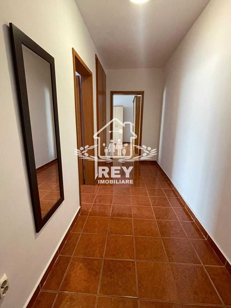 Apartament 2 camere – Calea Dumbrăvii, etaj 1, loc de parcare inclus - Poză 2