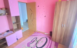 4 camere decomandat mobilat utilat  etaj 1 centrala Complexul studentesc Olimpia - Poză 6