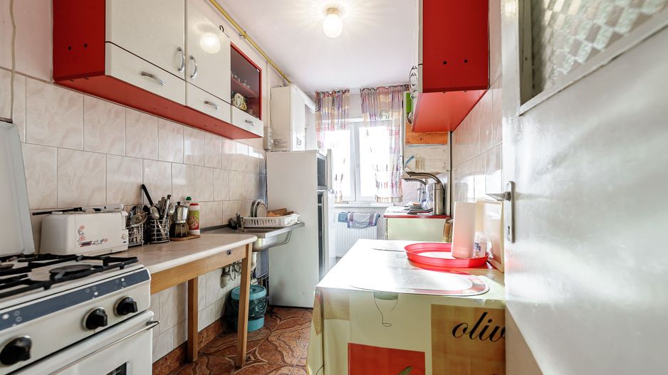 Rezervat! Apartament 3 camere, etajul 1 în zona Făt Frumos - Poză 6