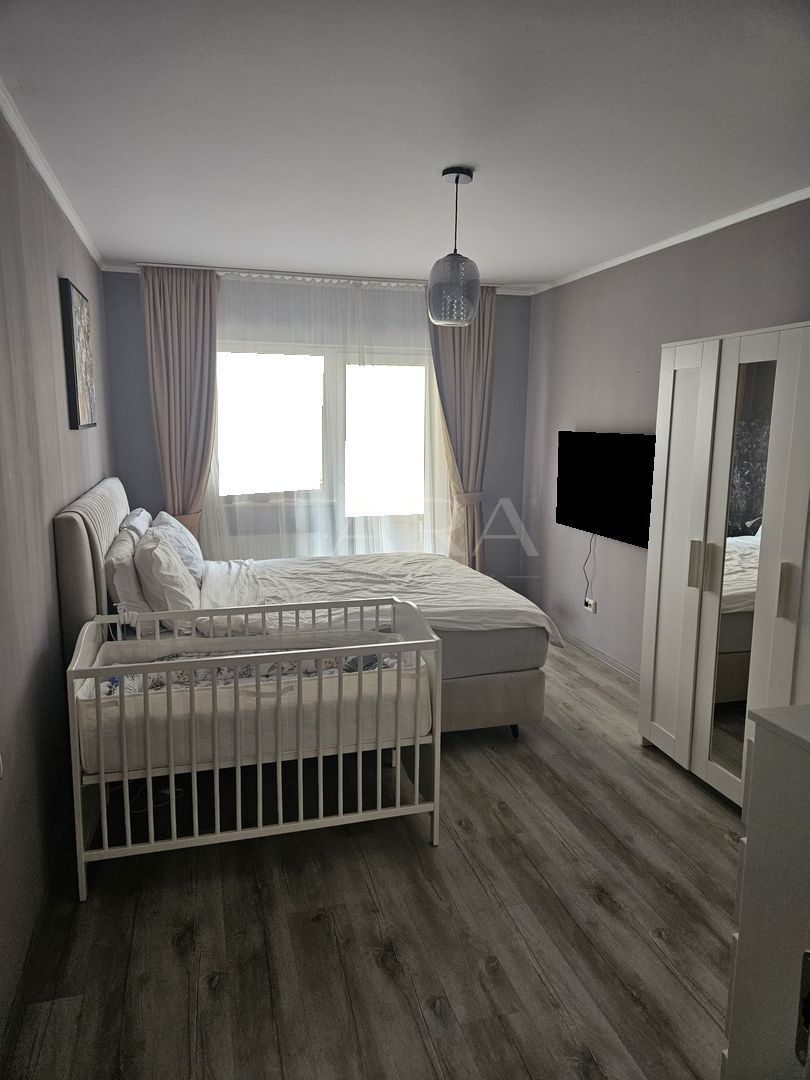 Apartament 2 camere, zona Florilor . - Poză 4