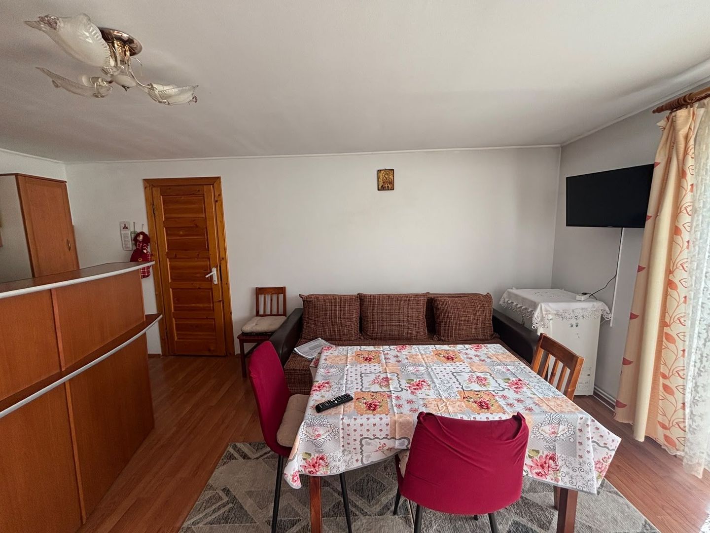 Apartament 3 camere la casă in apropiere de Parcul Sub Arini, Sibiu - Poză 1