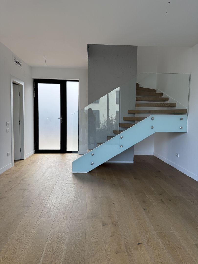 Vila de tip Urban Villa 02 in faza 1 in Amber Forest - Poză 6