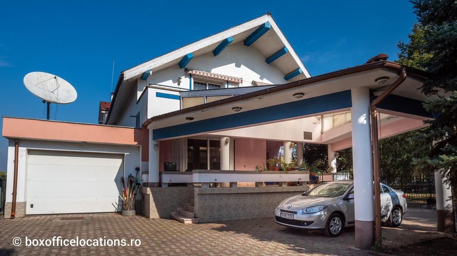 Vilă deschidere  lac Grivița  direct proprietar cu 20 m și 20 strada - Poză 8