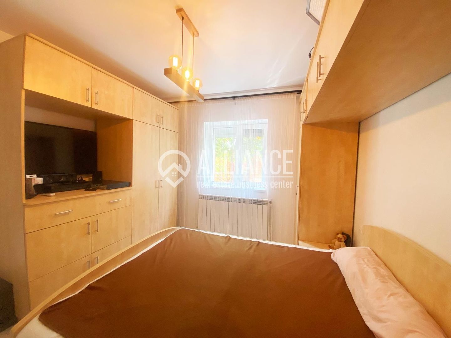 Valu lui Traian (COD 07) Casă  3 camere cu teren  de 930 mp - Poză 14