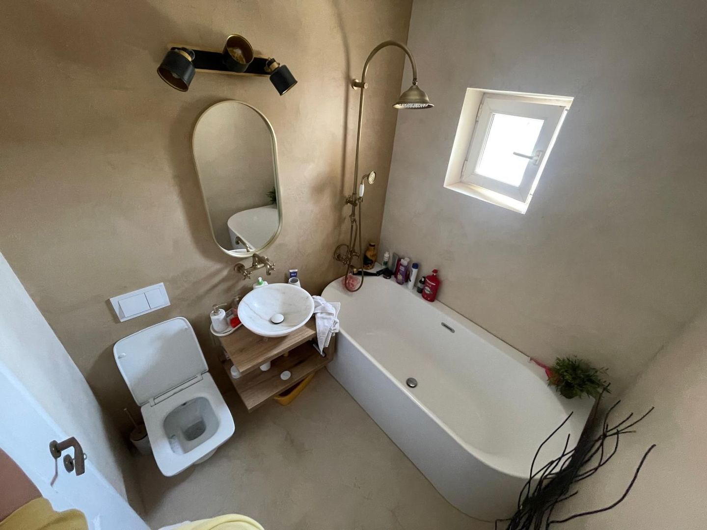 Apartament 2 camere semidecomandat – Metrou Iancului - Poză 1