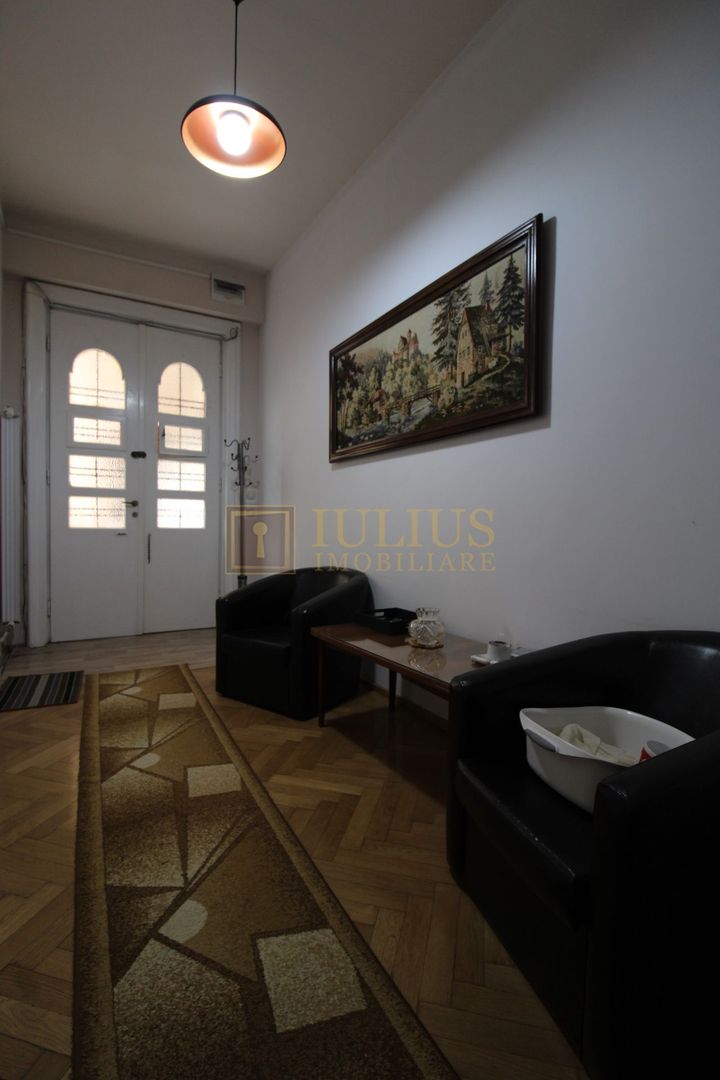 5 minute de mers pe jos de UMFT,  apartament foarte spatios - Poză 6