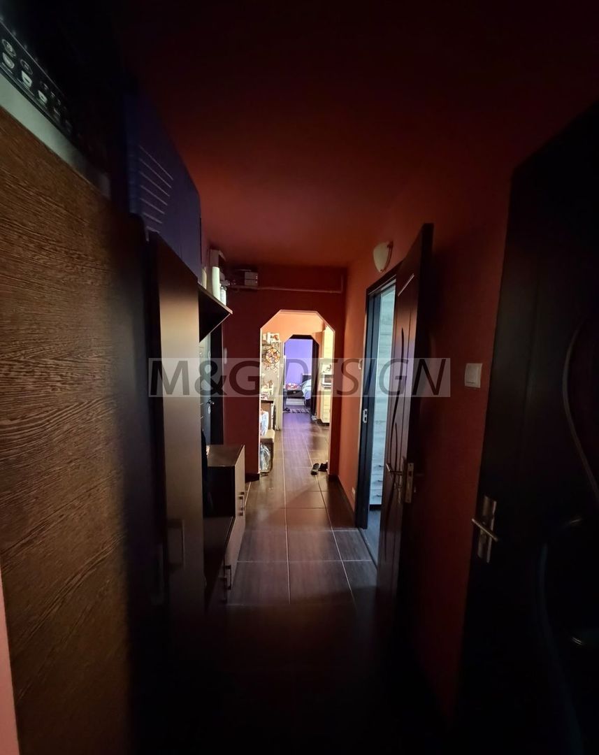 Apartament 4 camere  zona Soarelui - Poză 3