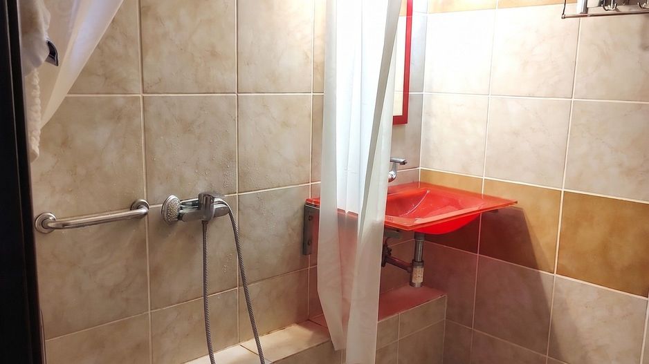 Închiriere Apartament cu 🏡 Apartament 2 camere, decomandat, zona Dristor - Poză 7