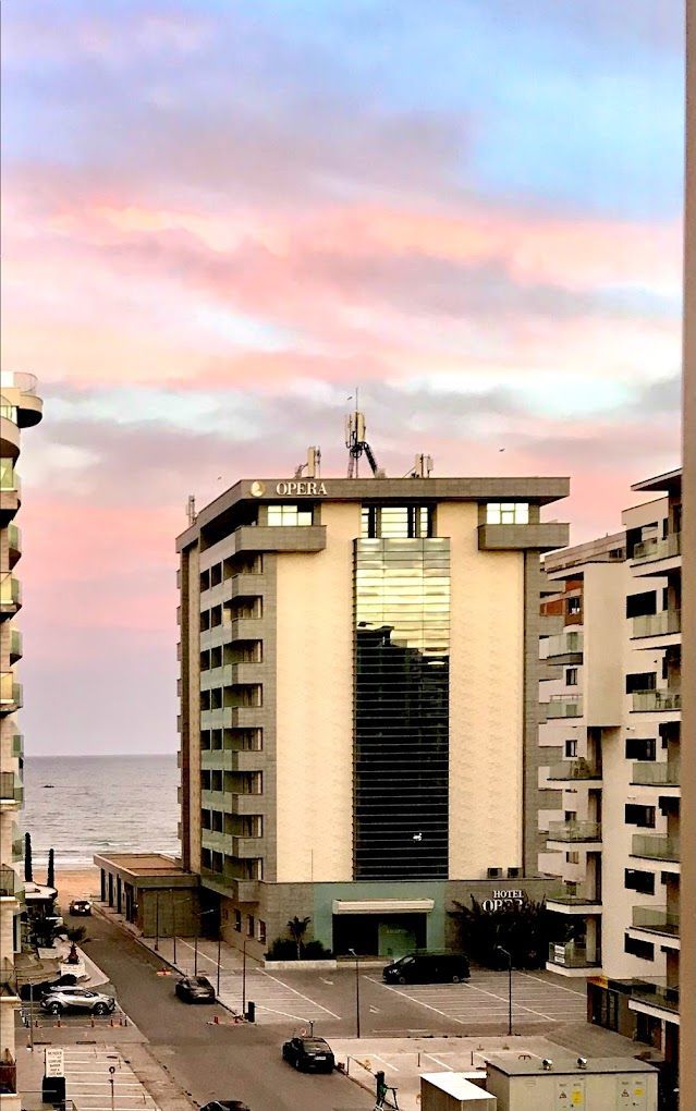 Studio de vanzare 40 mp Et. 3/4  Mamaia nord Twin Rezidence aproape de plaja - Poză 4