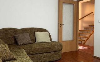 Apartament spațios de închiriat – zona Campului - Poză 4