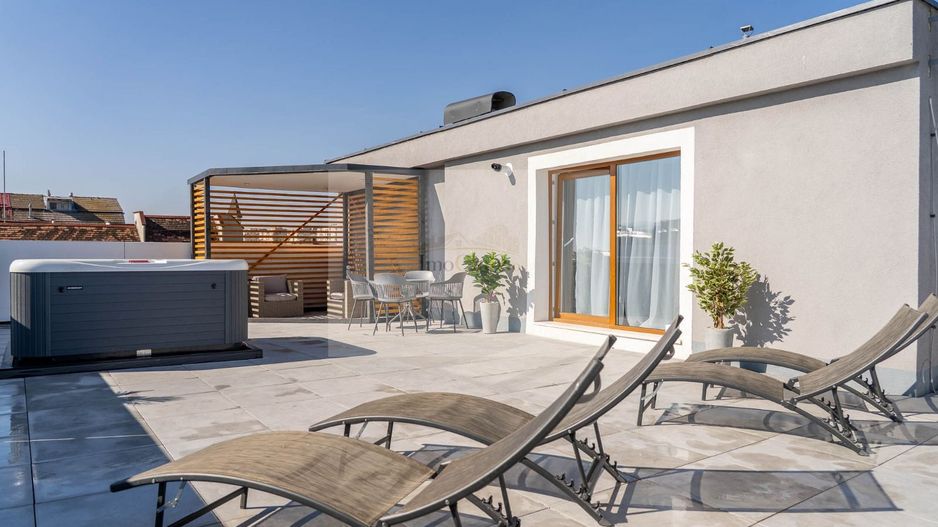 Penthouse LUX cu terasă 150 mp & jacuzzi | Iulius Mall – FSEGA - Poză 17