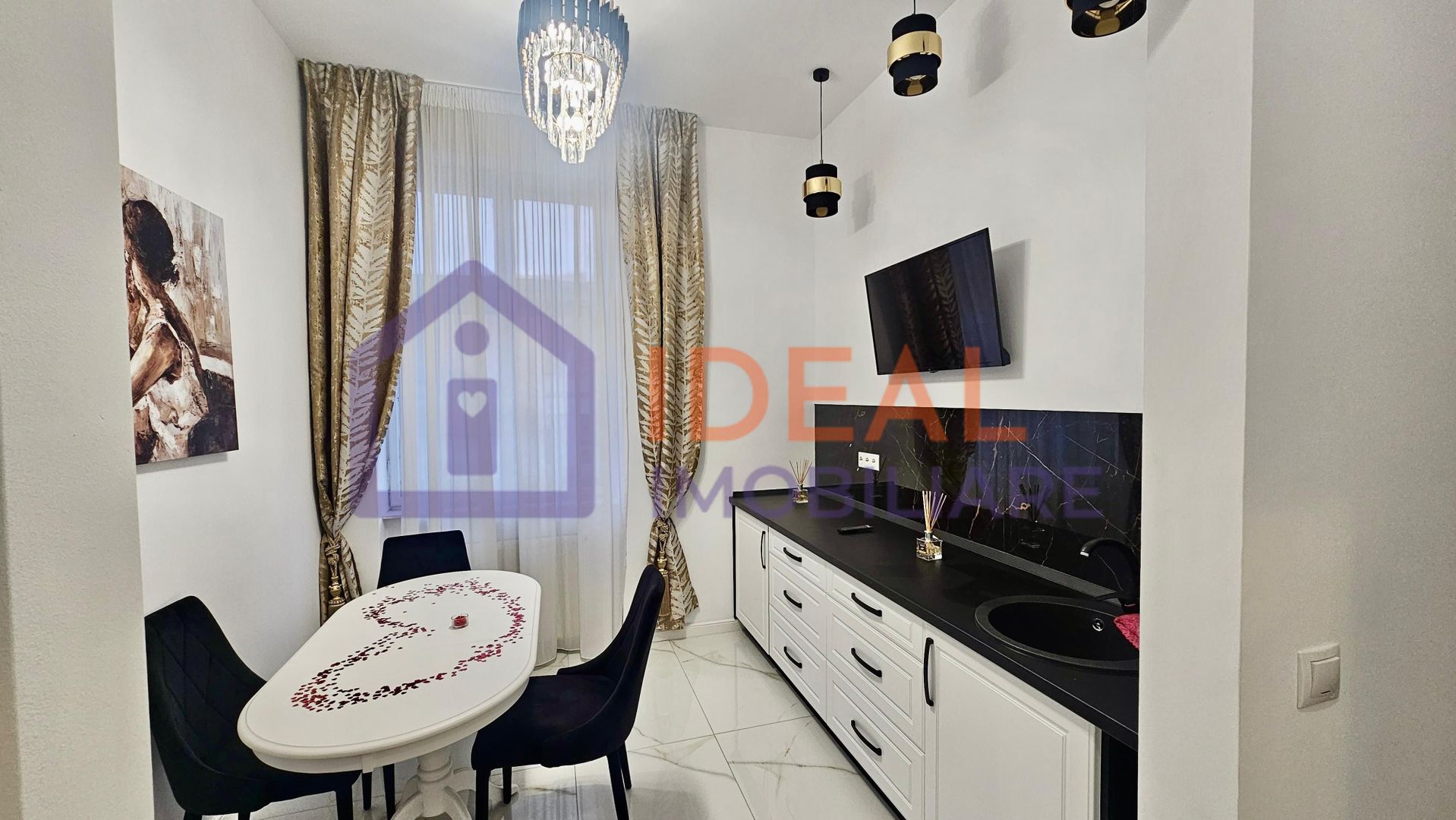 Garsonieră ultracentrală de vânzare - zona Bălcescu - Poză 5