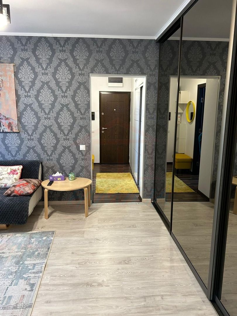 📍De închiriat 2 camere, Central, 450 Euro/luna - Poză 3