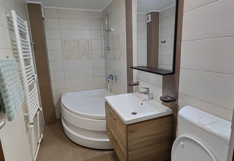 De Inchiriat – Apartament 3 Camere,  Aproape de Metrou Brâncoveanu - Poză 5
