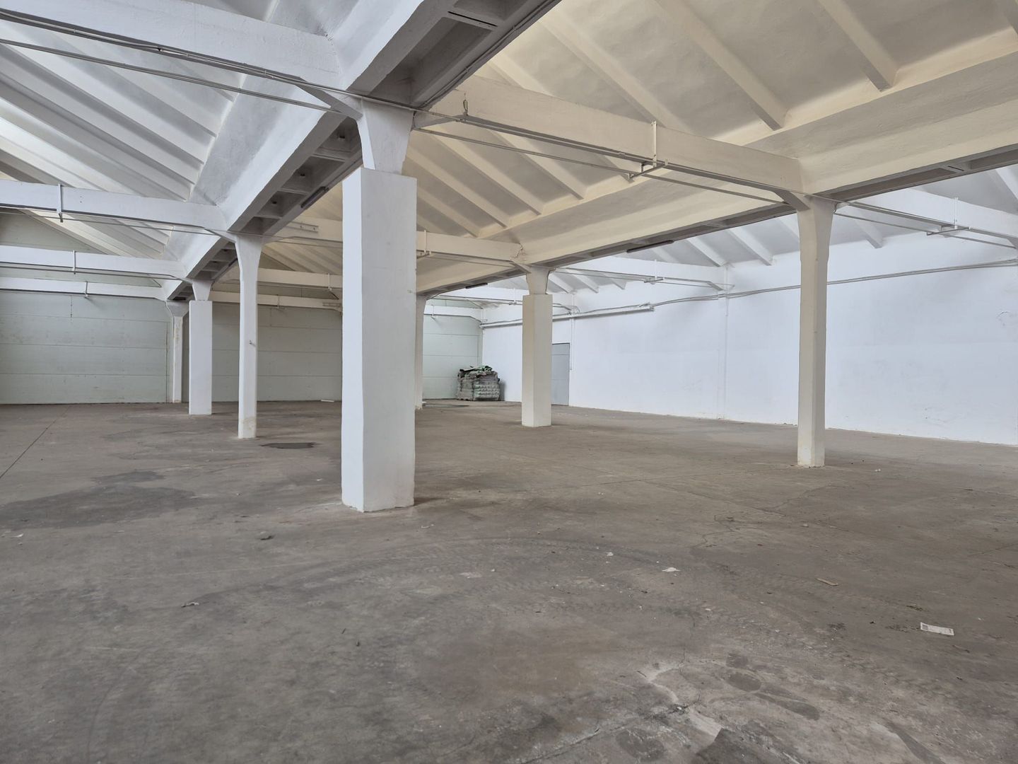 Hală de închiriat în Arad - Poză 2