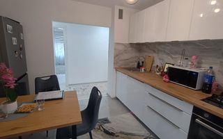 Apartament 3 camere/ Mobilat și utilat modern/ 2 Băi/ Zona Unirii - Poză 4