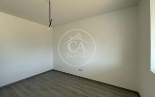 Casă de vânzare tip duplex cu 4 camere în Nojorid, Oradea. - Poză 8
