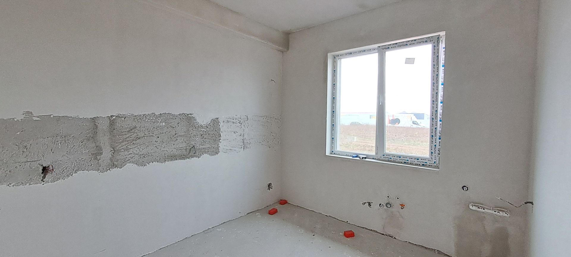 Casa individuala Dragomiresti Deal, utilitati, statii STB la 700 metri - Poză 8