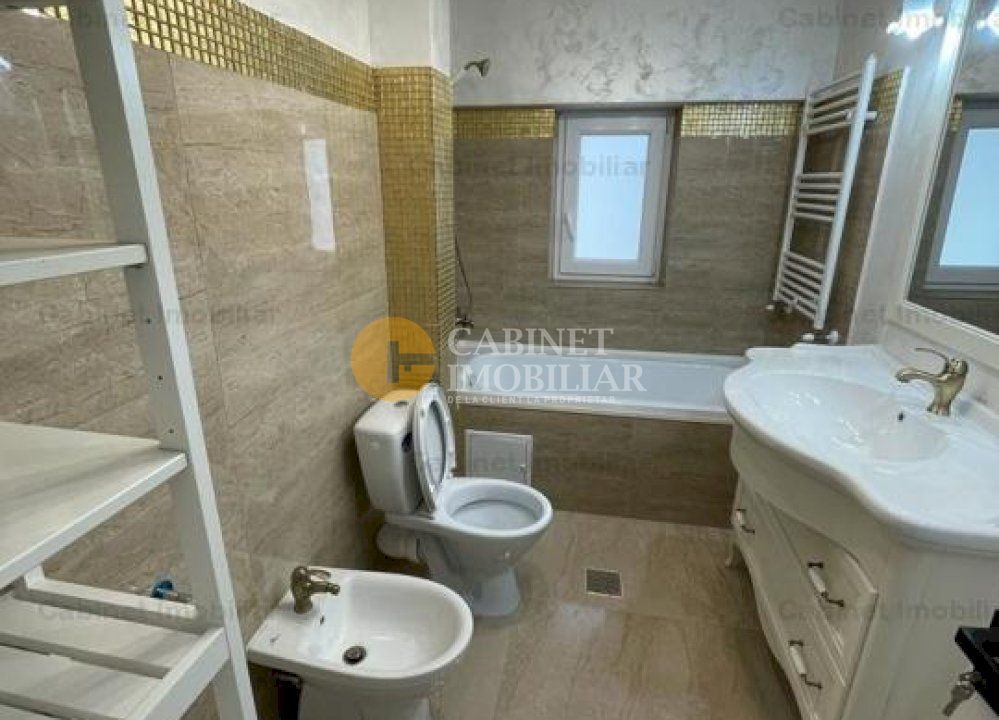 Apartament 3 Camere Bloc Nou Cug Boxa+ Loc Parcare - Poză 1
