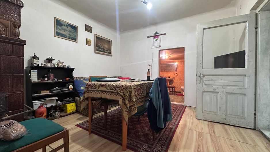 Casă cu poveste în Viforâta, Dâmbovița, aproape de Târgoviște - Poză 3