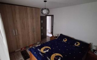 Apartament de vanzare cu 3 camere in Manastur - Poză 3