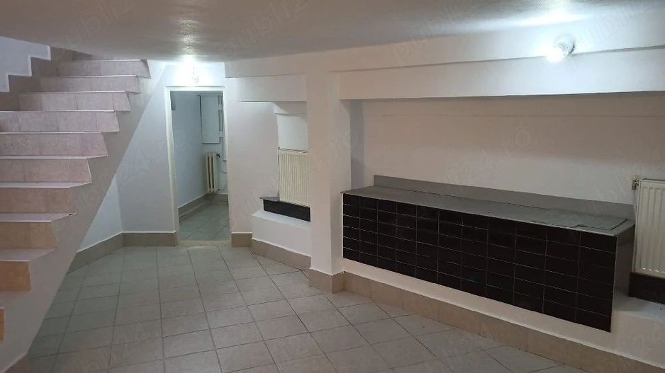 SPAȚIU COMERCIAL DE ÎNCHIRIAT | PIAȚA CETATE | - Poză 4