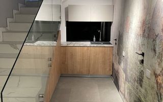Duplex 3 camere amenajat birou/showroom, cu parcare inclusa - Poză 6