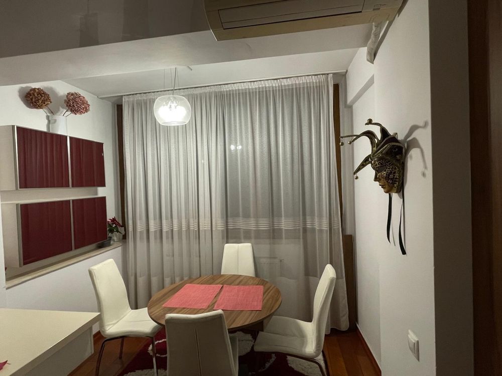 Închiriere Apartament cu 3 camere, 140 mp, parcare subterana, centrala proprie - Poză 2