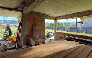 Casa moderna la rosu in Cristian - Poză 11