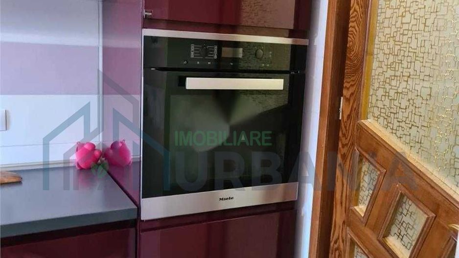 Apartament 3 camere de vanzare Podu Ros - Poză 2