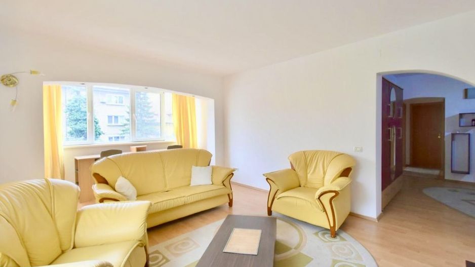 Apartament spațios cu 3 camere, 2 băi –  Punctele Cardinale - Poză 3