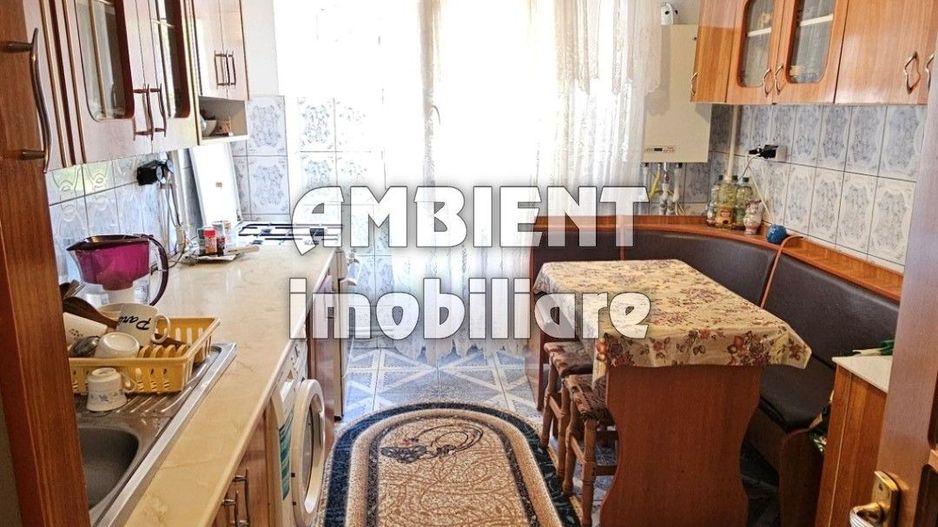 Apartament 2 camere, etaj 4, zona TRAIAN; - Poză 2