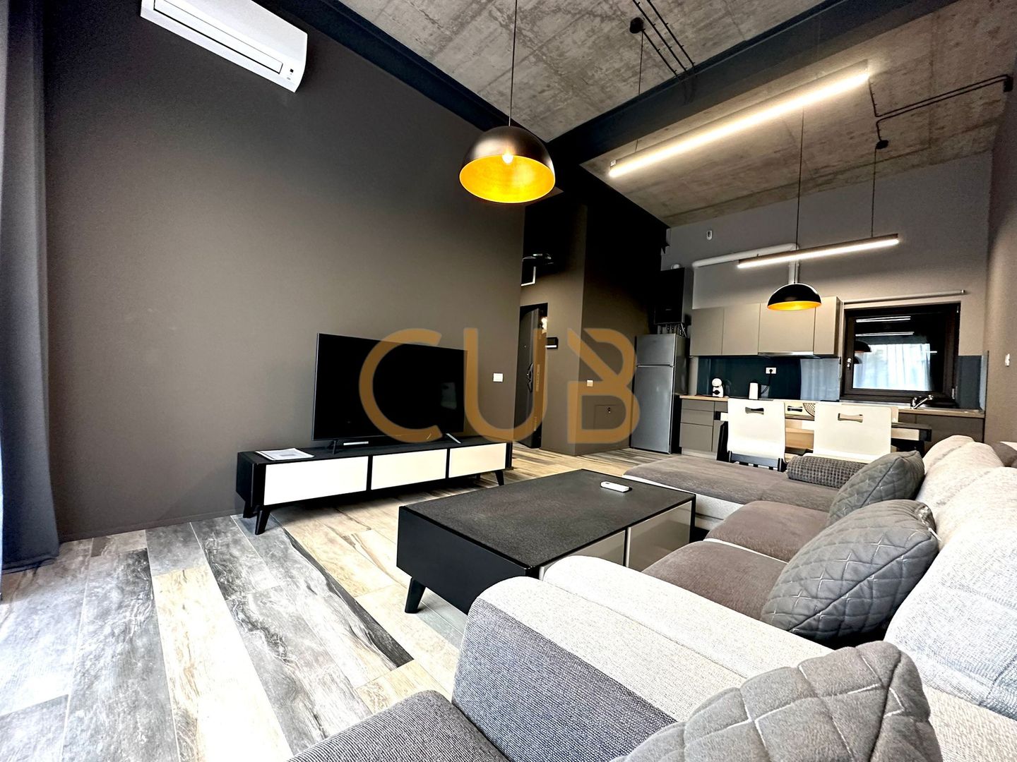 2cam DEOSEBIT | bloc nou,parcare,centrala,AC | Zona CENTRALA/CENTRU - Poză 9