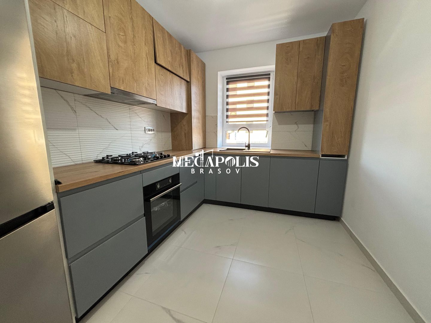 Apartament 3 camere | Parcare | Decomandat | Prima închiriere - Poză 2